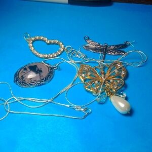 LOT OF 4 DIFFERENT TYPES NOT SURE WHAT KIND OF METAL 2 HAVE SNAKE CHAIN STAMPED